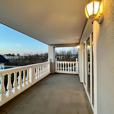 Traum Apartment Mit Pool+Balkon Wien Eksteriør billede